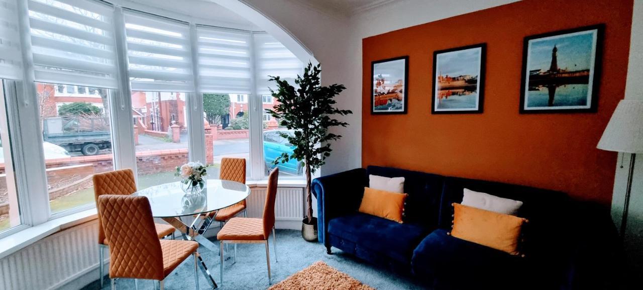 Oasis Holiday Home Blackpool Luaran gambar